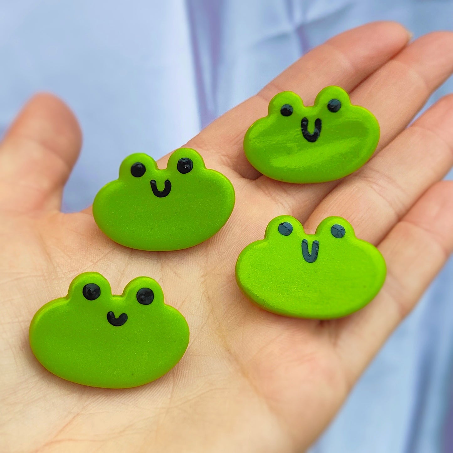 Froggie Handmade Pin Badge - Green Speckle Frog